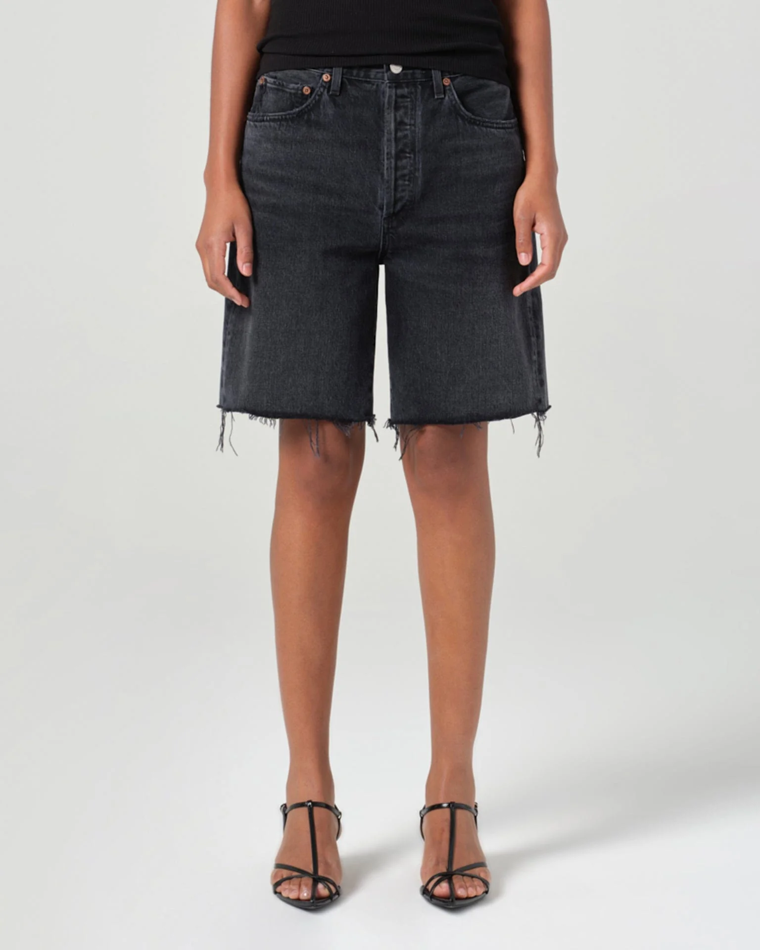 90s Short in Hitch