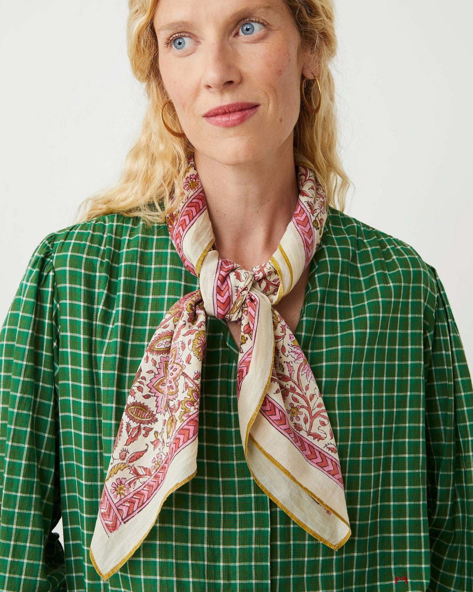 Agra Scarf No 823 in Tulip - Image 2