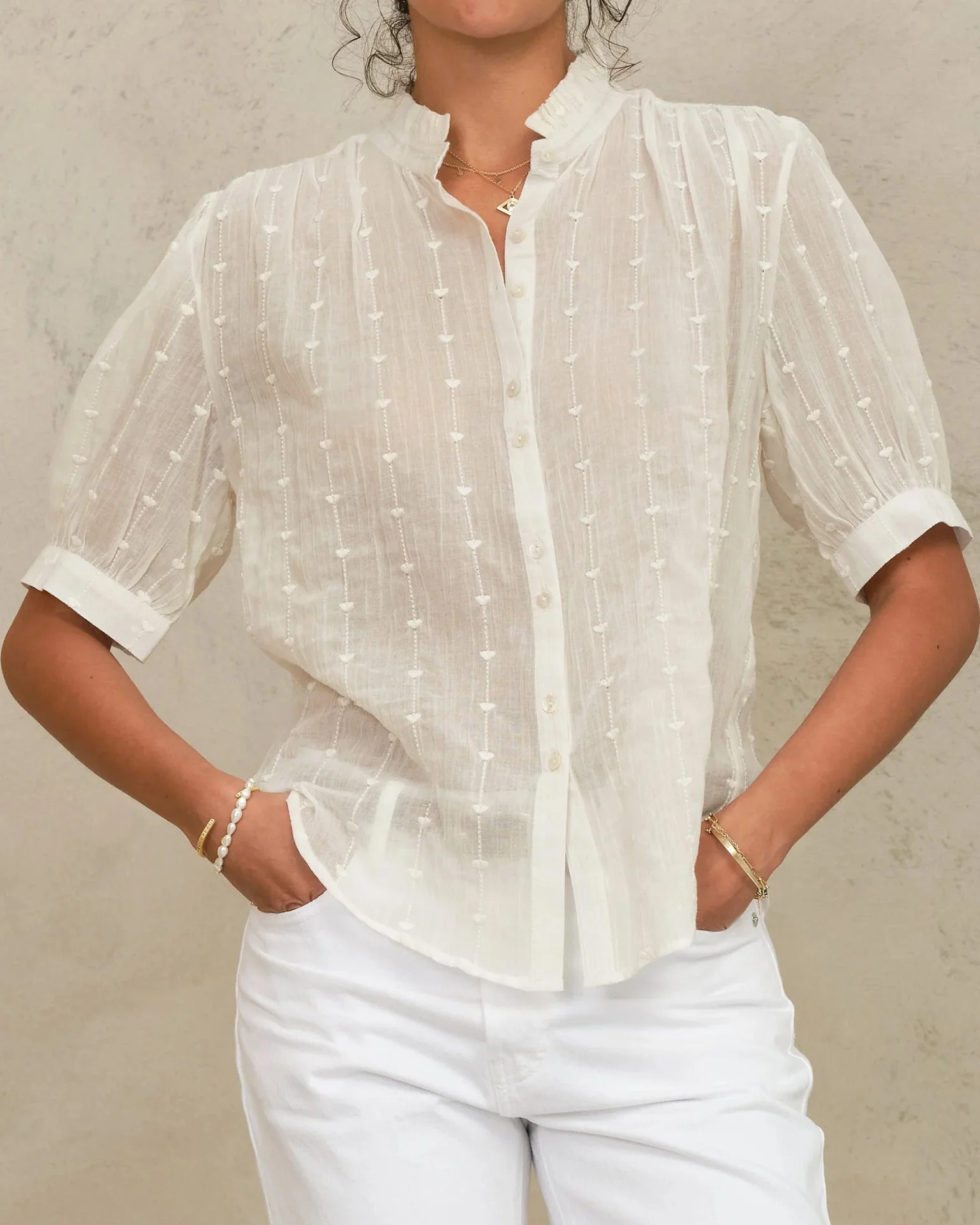 Alli Emb S/S Top in Ecru