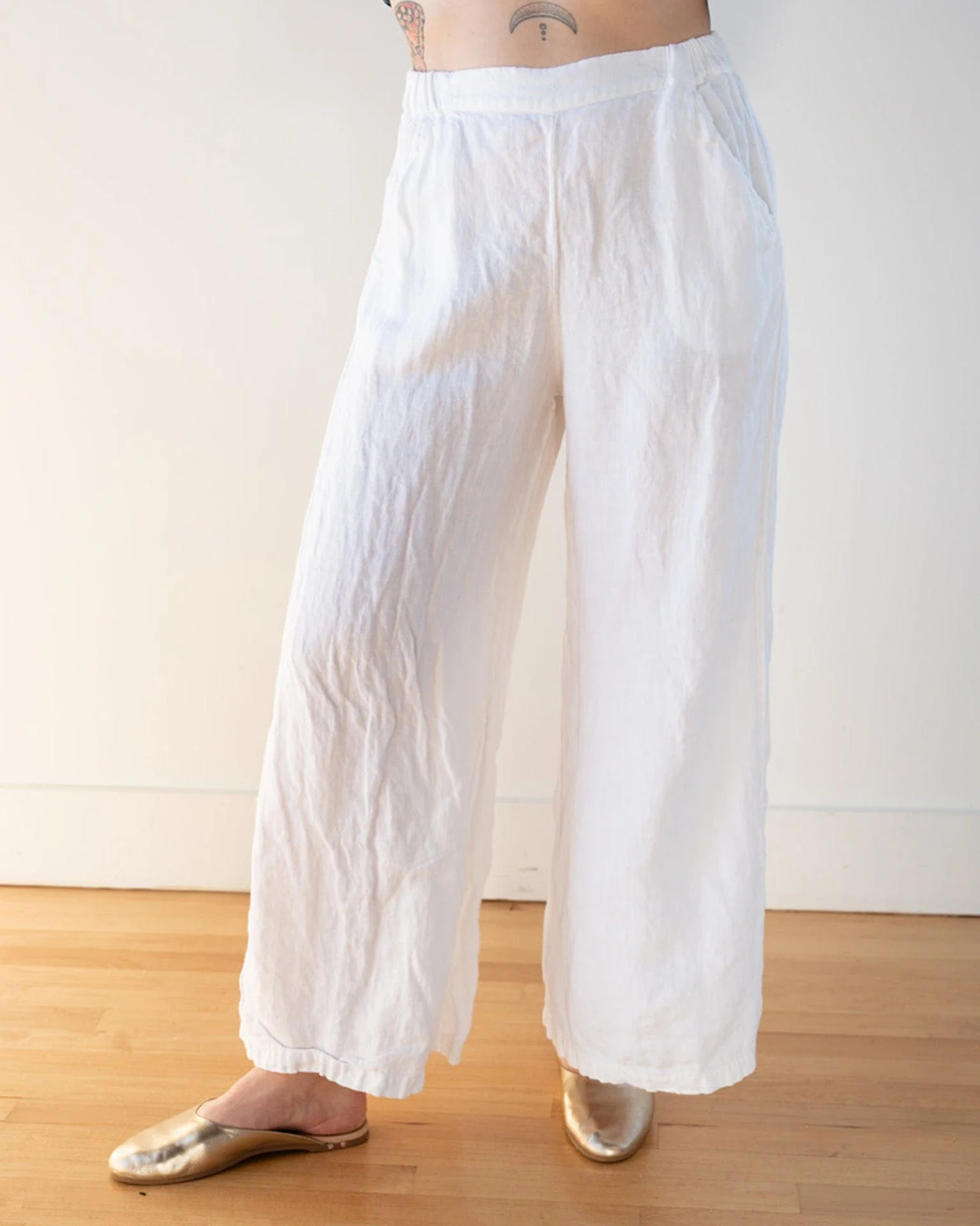 Becca Wide Leg Pant in White Linen Twill