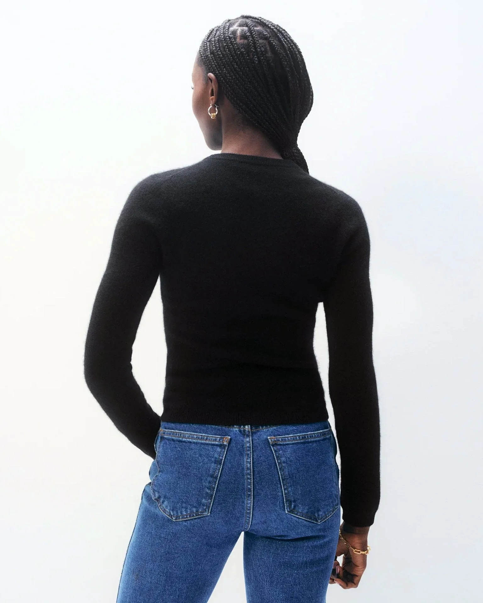 Cashmere Slim Stretch Crew in Black - Image 3