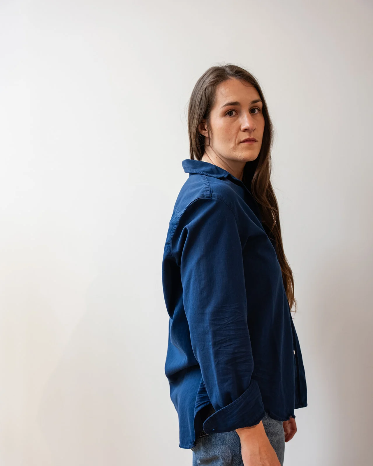 Eileen Relaxed Button-Up Denim Shirt in Washed Navy - Image 2
