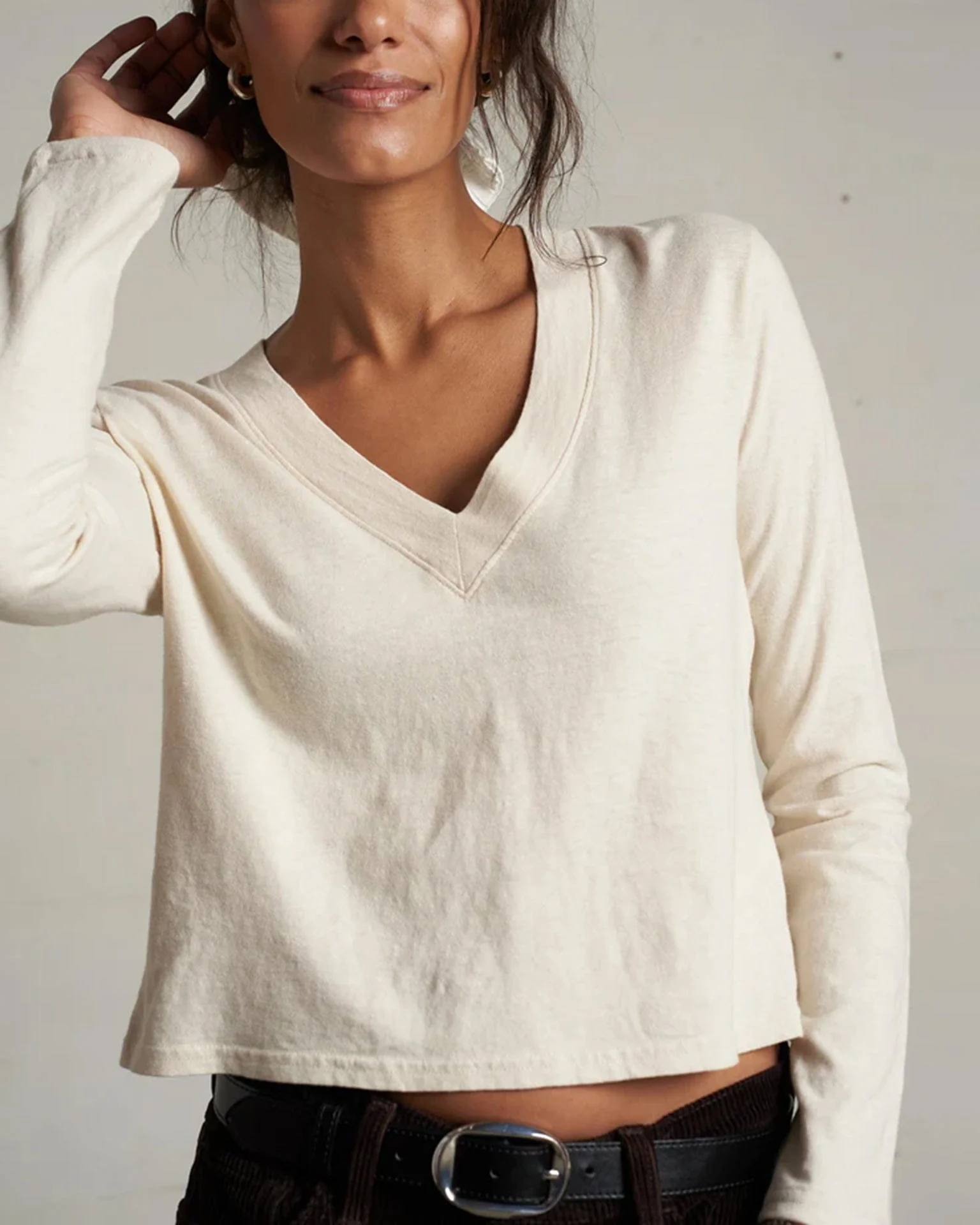 Fiona L/S Recycled V Neck in Sugar - Image 3