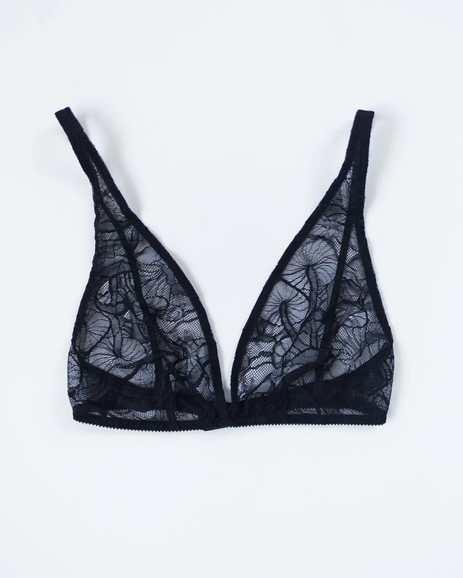 Go Ask Alice Bralette in Khol