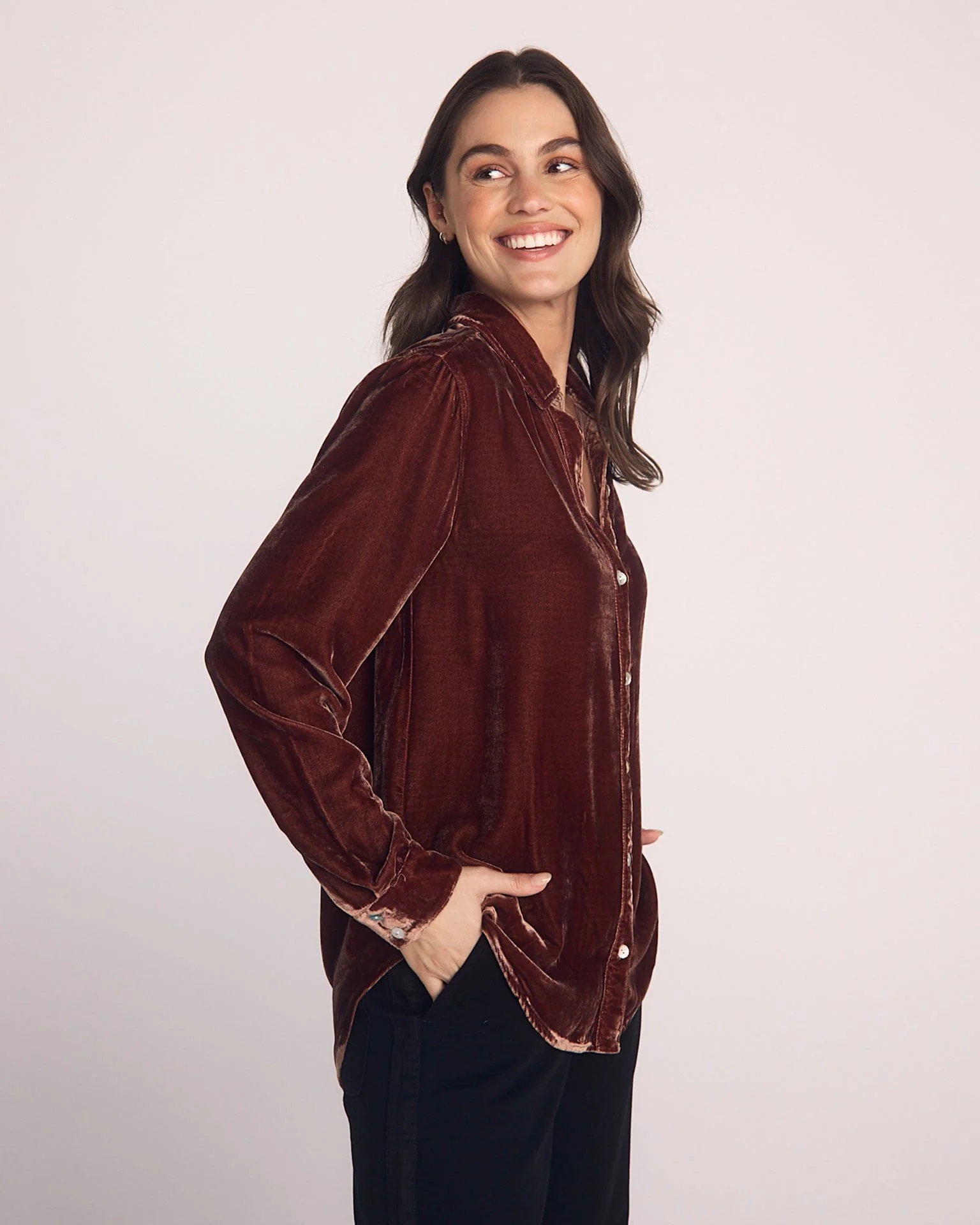 Long Sleeve Classic Shirt in Amber Honey - Image 2