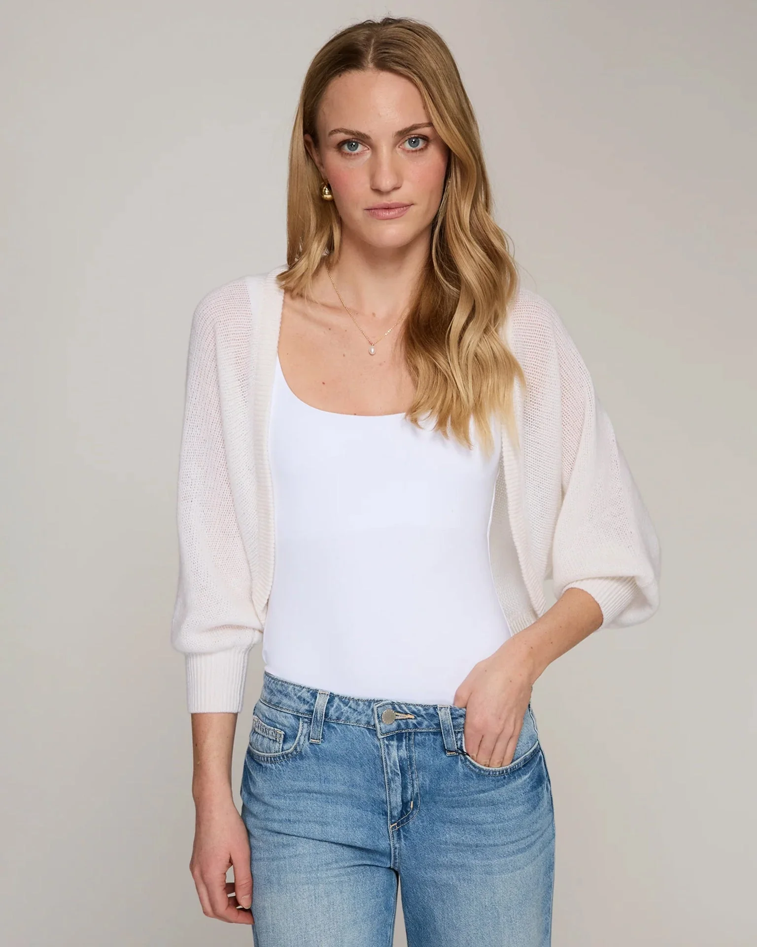 Loose Gauge Shrug in Chalk