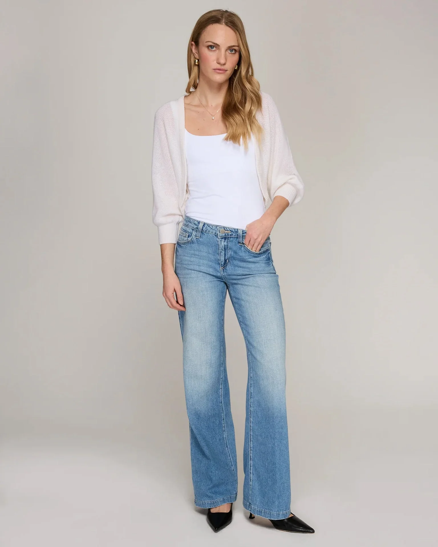 Loose Gauge Shrug in Chalk - Image 2