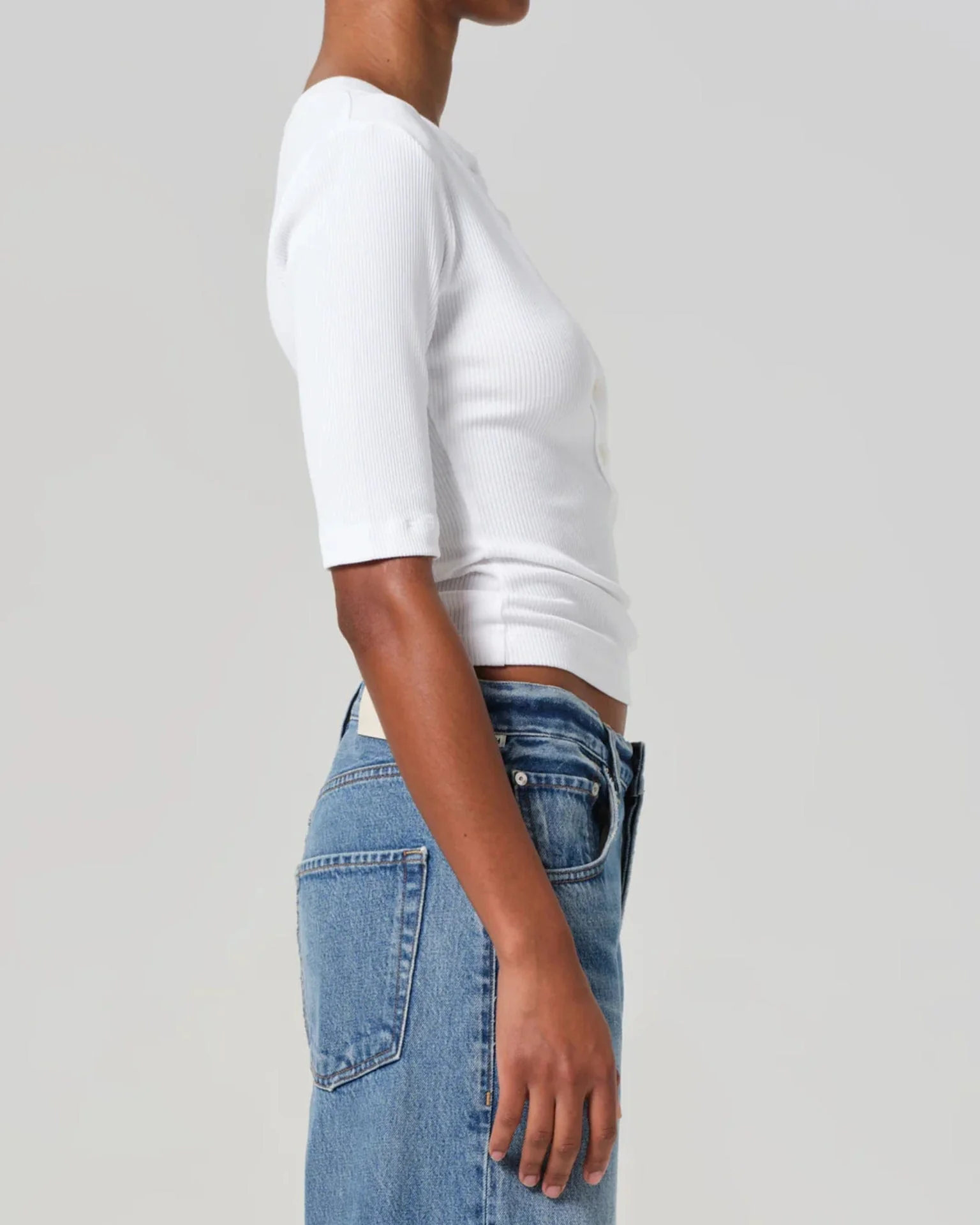 Nali Short Sleeve Henley in White - Image 4