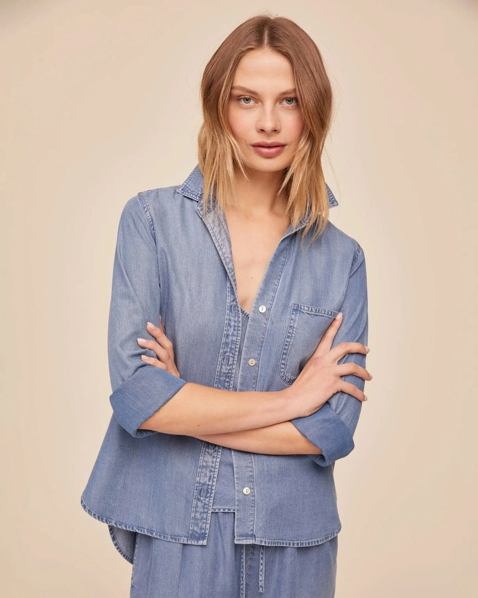 Shirt Tail Button Down in Indigo Harbor Wash