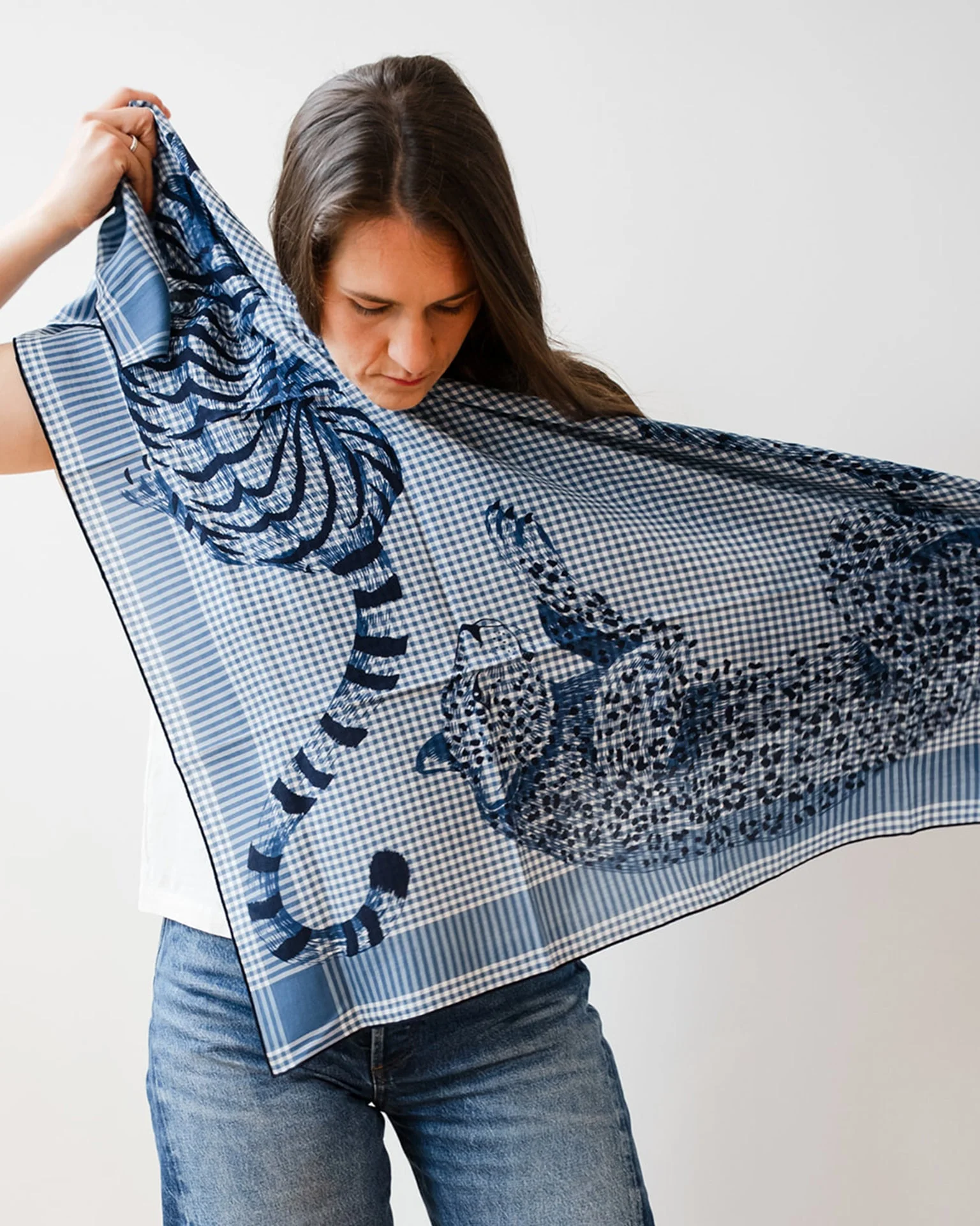 Square / Carre 100 Jorgen in Blue