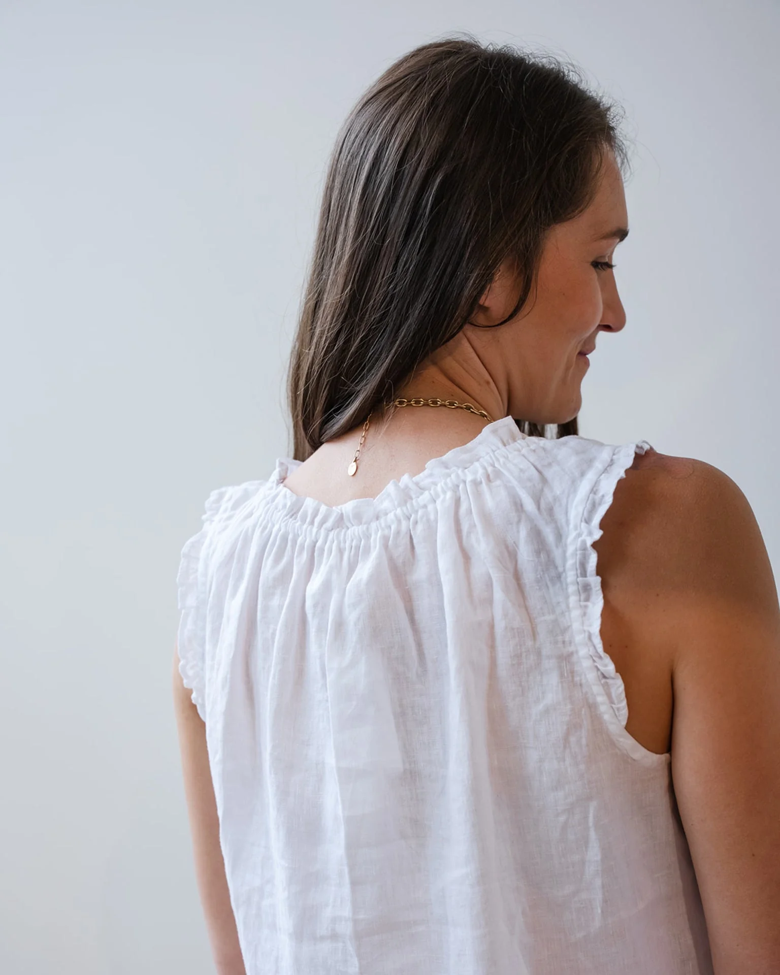 Tana Ruffle Sleeveless Top In White - Image 5