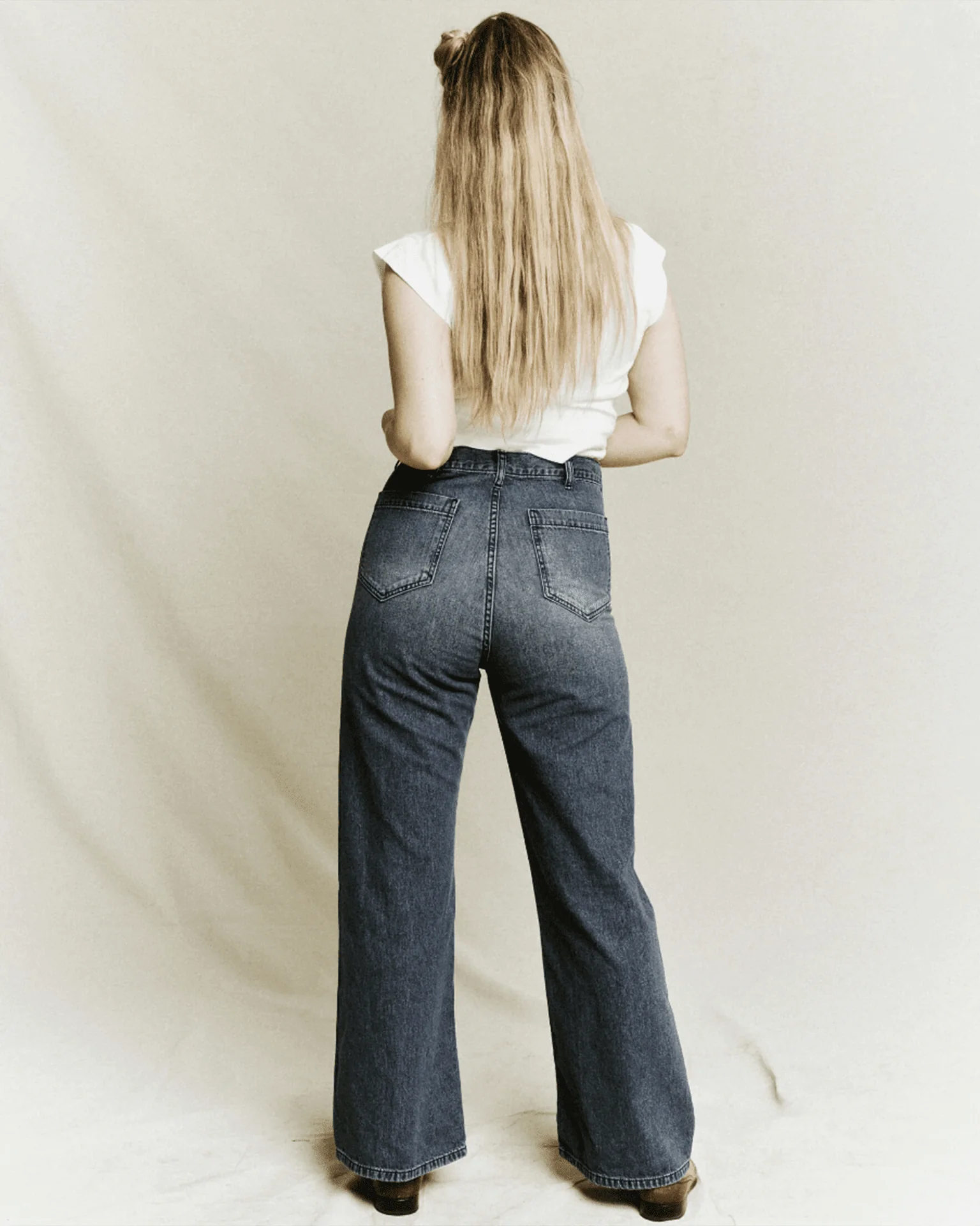 The Dock Jean in Marina Wash - Image 4