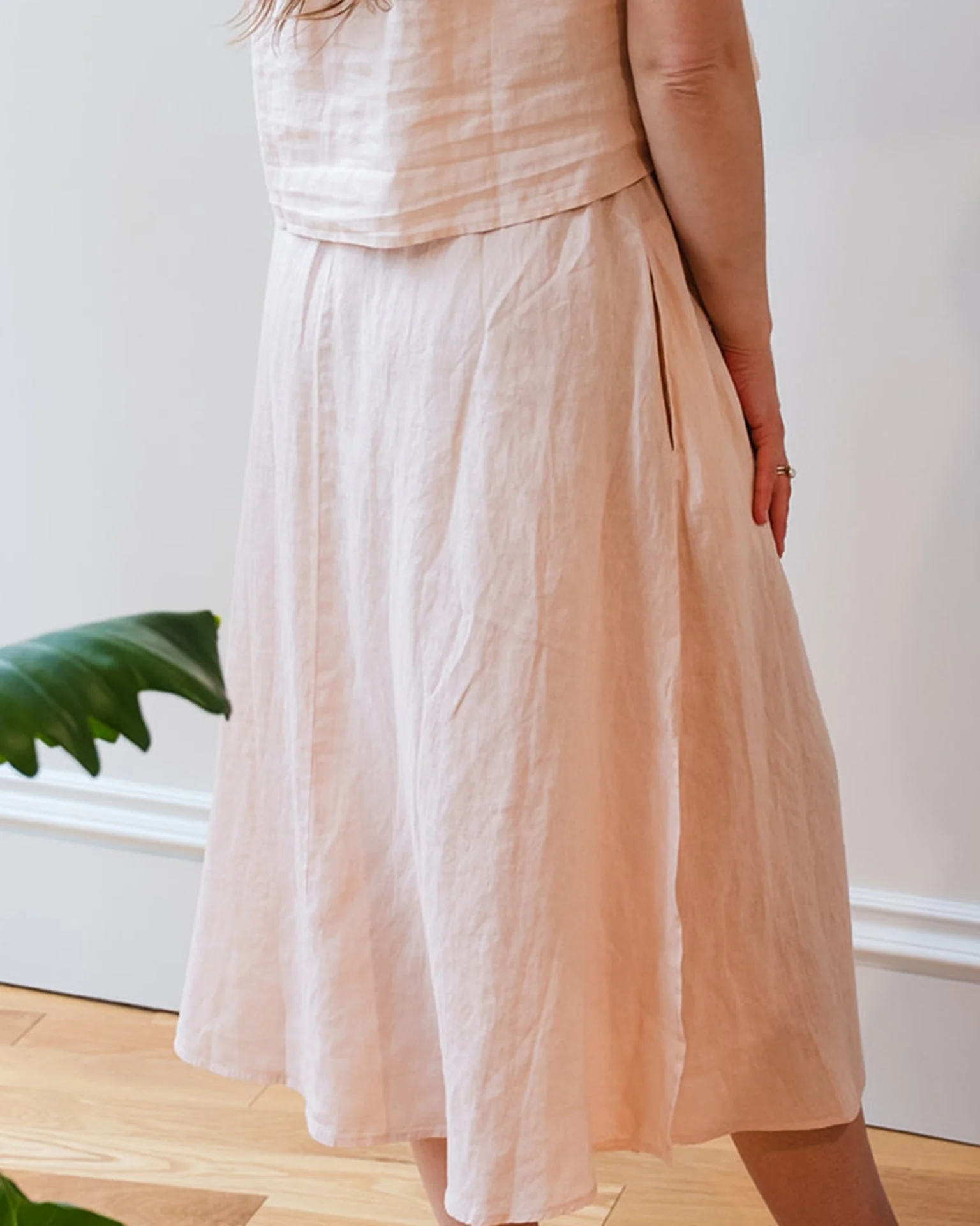 Virginia Skirt In Pale Pink - Image 3