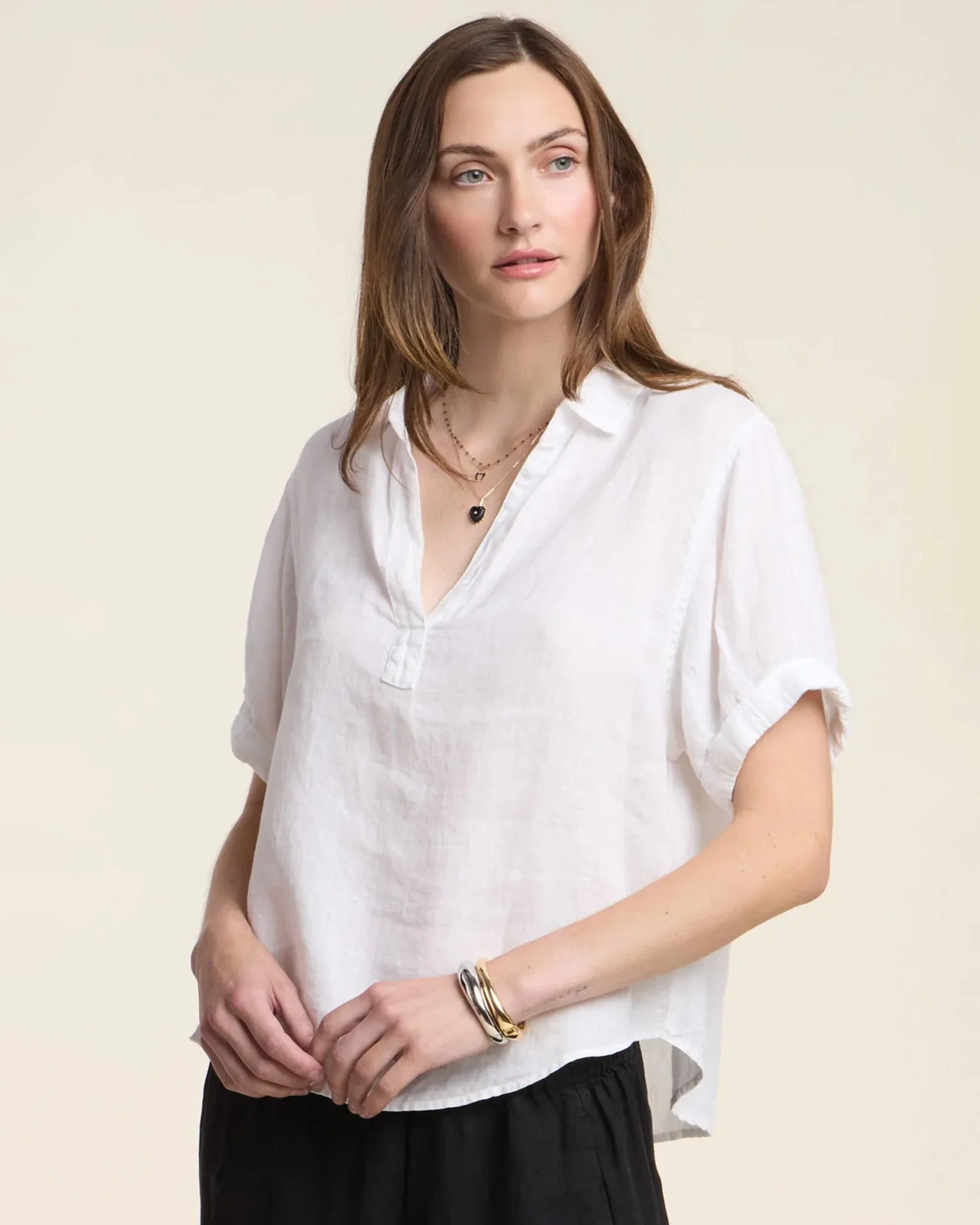 Vivica Short Sleeve Henley Top In White